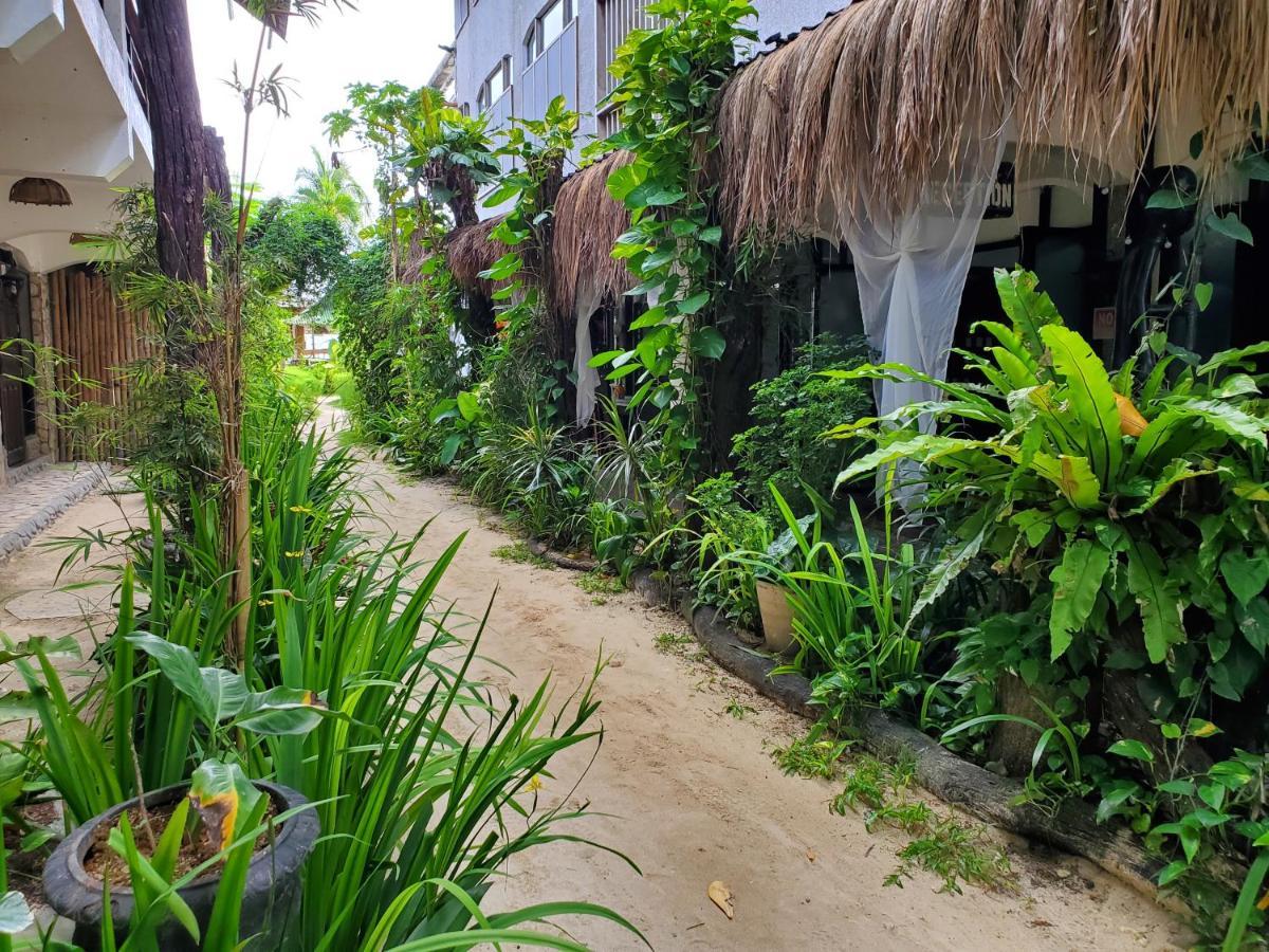 Patrick'S On The Beach Resort General Luna  Ngoại thất bức ảnh