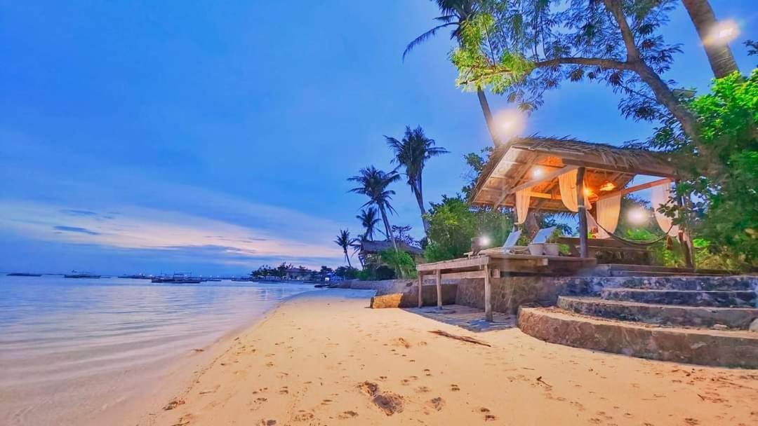 Patrick'S On The Beach Resort General Luna  Ngoại thất bức ảnh